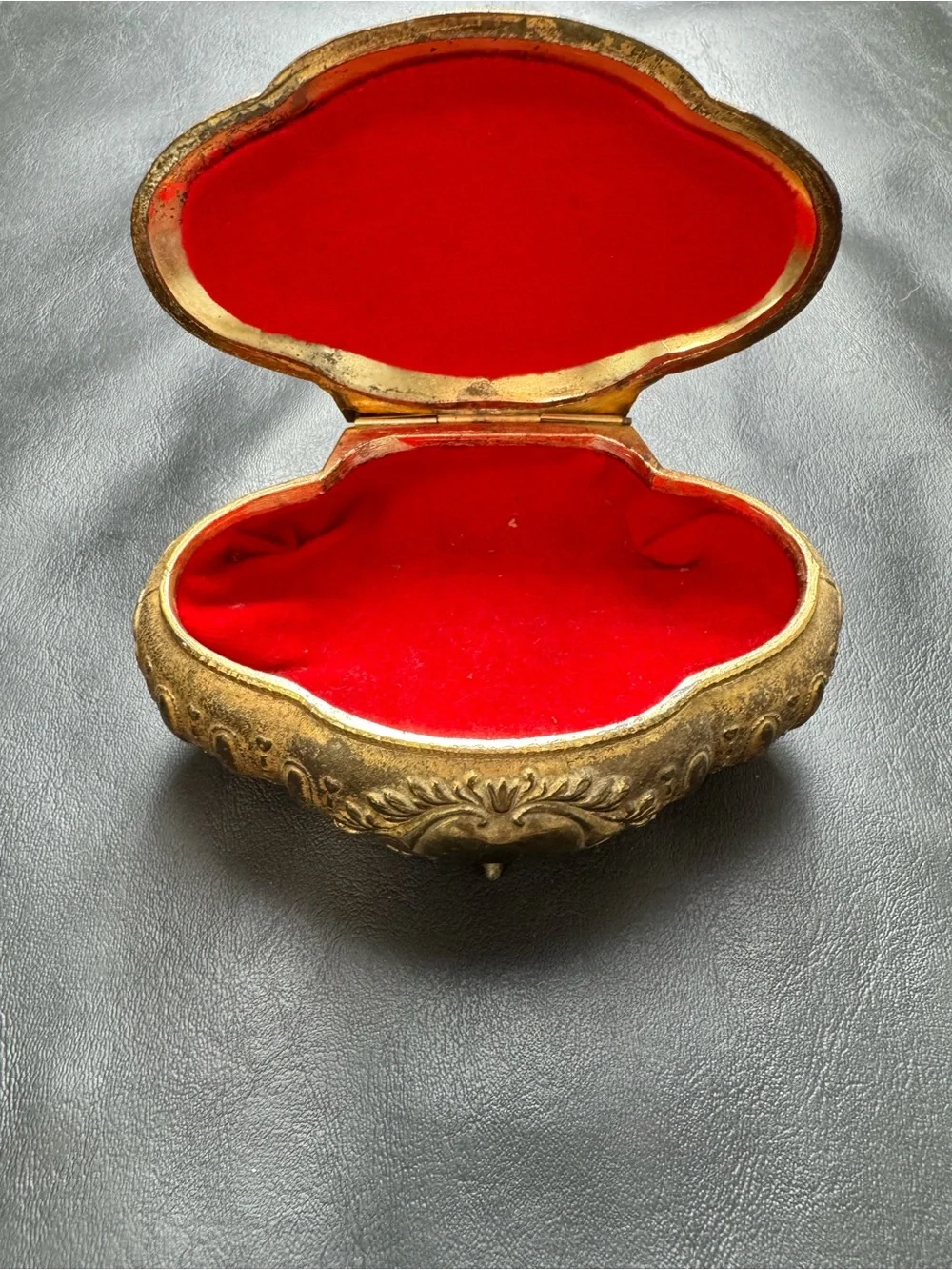 Jewlery Trinket Boxes Lot - Gold Tone